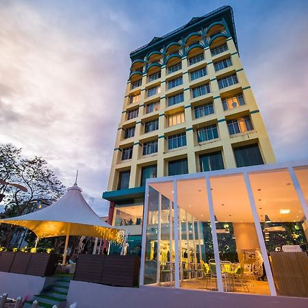 Mega View Hotel Kuantan Buitenkant foto
