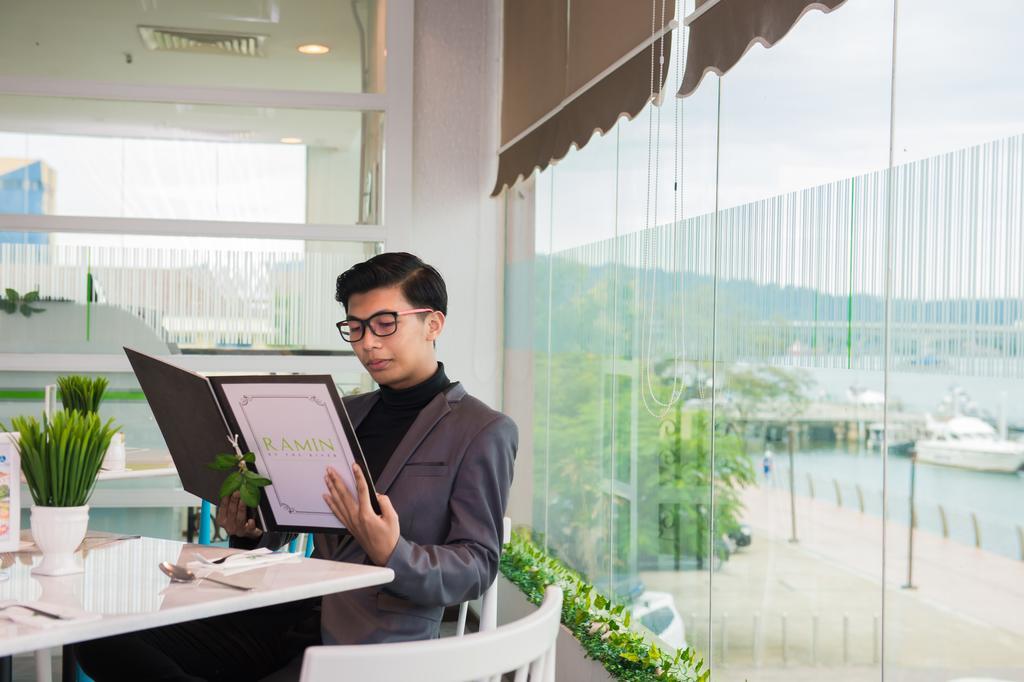 Mega View Hotel Kuantan Buitenkant foto