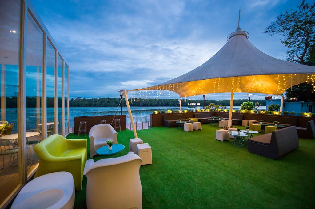 Mega View Hotel Kuantan Buitenkant foto