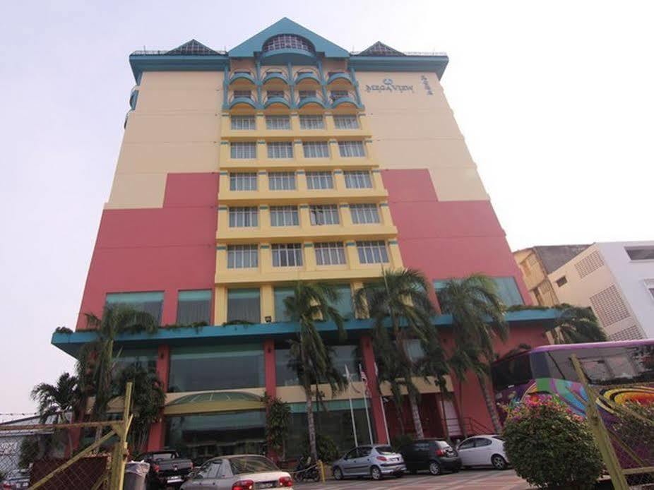Mega View Hotel Kuantan Buitenkant foto