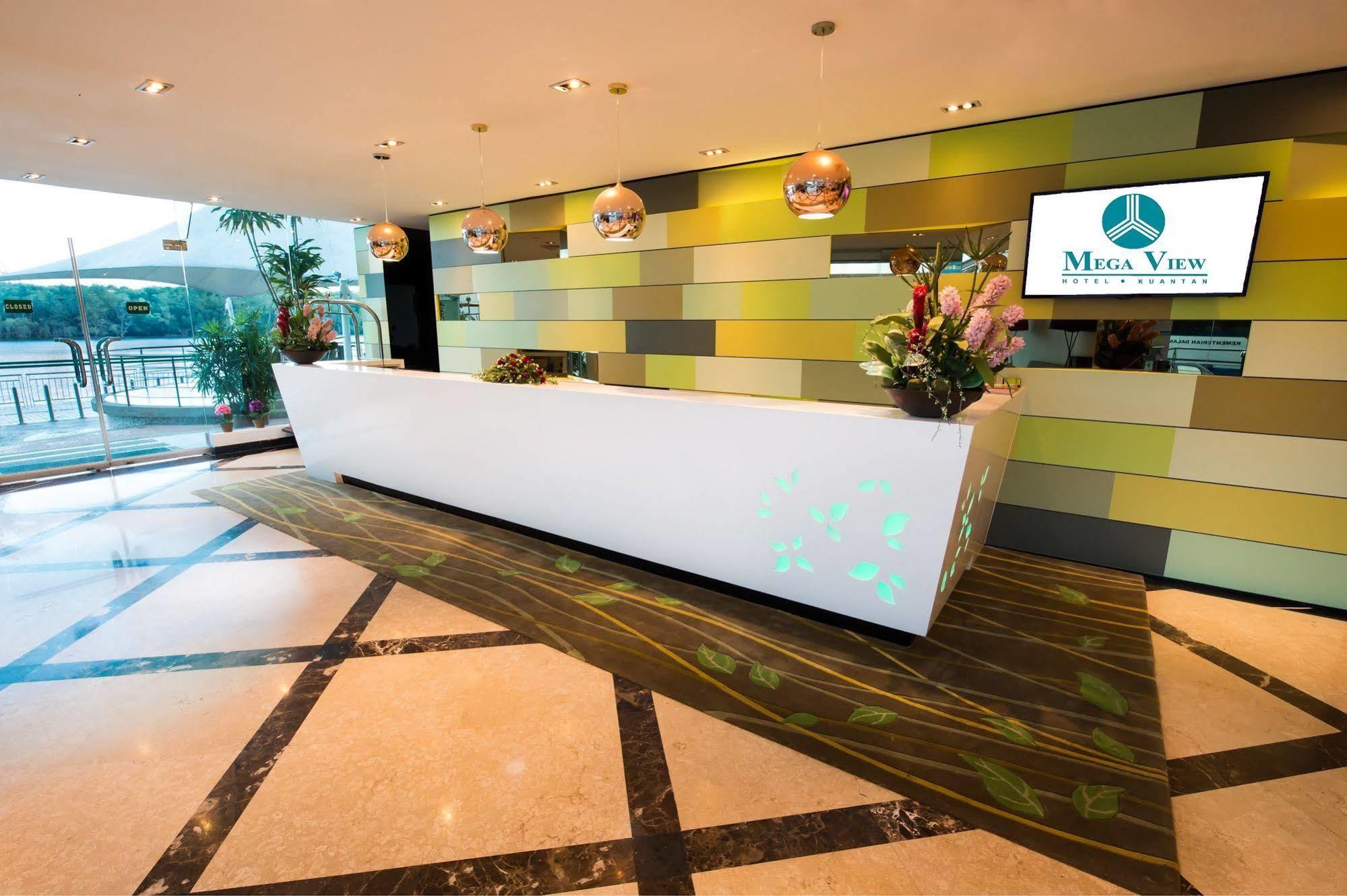Mega View Hotel Kuantan Buitenkant foto
